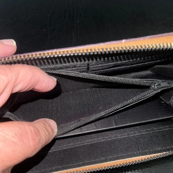 Beverly Hills Polo Club Brown Floral Wallet with Wristlet NWOT - Picture 8 of 11